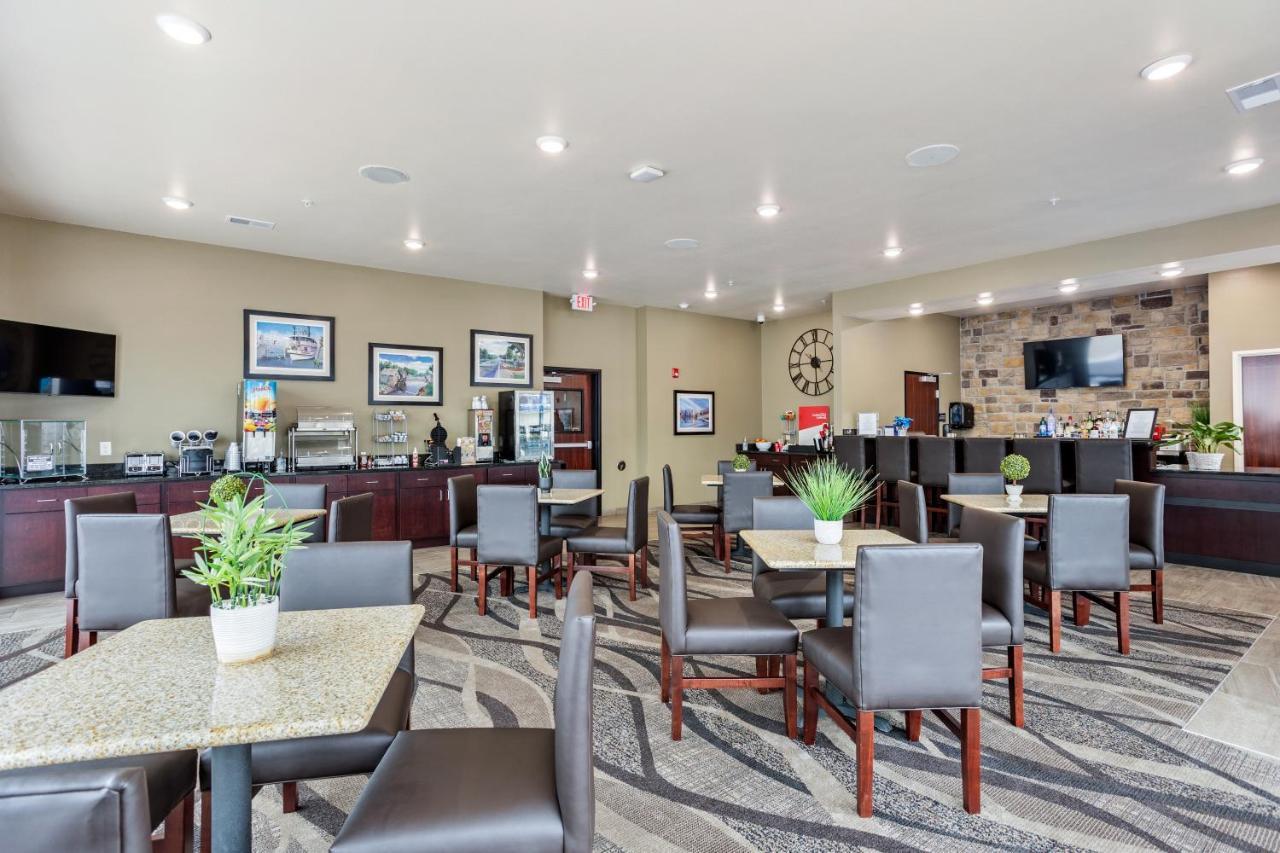 Cobblestone & - Hotel
